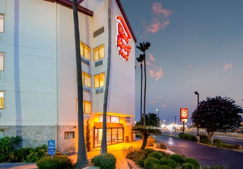 Red Roof Inn Laredo Motel in Laredo