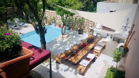BBQ facilities, Balcony/Terrace, Dining area, Pool view, Swimming pool, Swimming pool