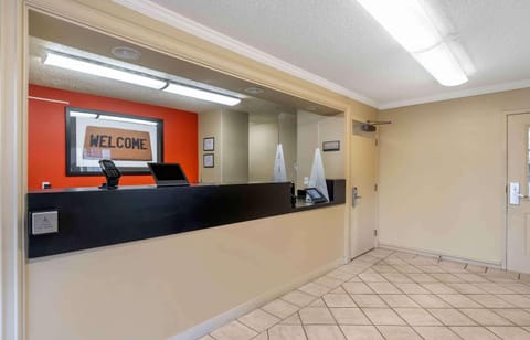 Extended Stay America Suites - Seattle - Bellevue - Factoria Hotel in Factoria
