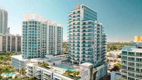 Monte Carlo Miami Beach Condominio in Miami Beach