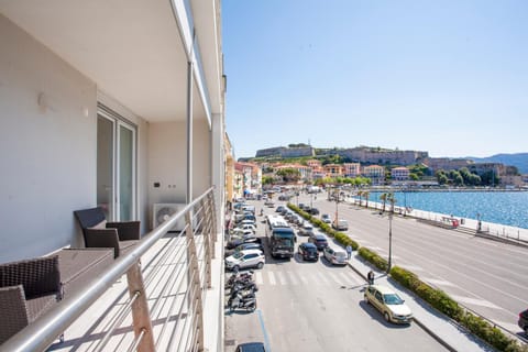 Neighbourhood, Bird's eye view, Balcony/Terrace, City view, Sea view