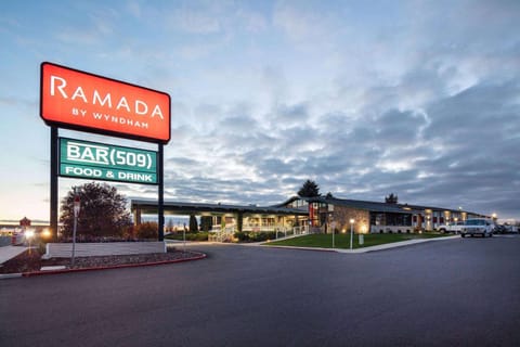 Ramada by Wyndham Spokane Airport Hotel in Washington