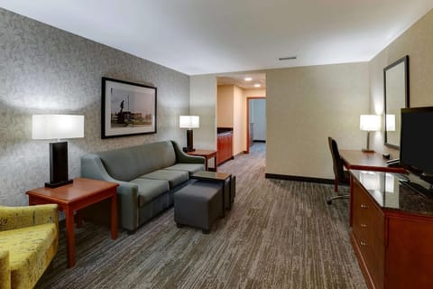 Drury Inn & Suites Independence Kansas City Hotel in Independence