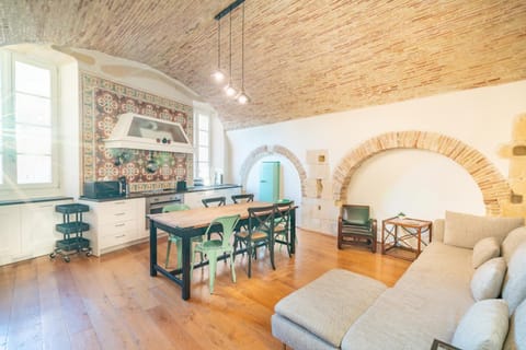 Archi di Castello, Storia e Design 3Br-WiFi-AC Apartamento in Cagliari