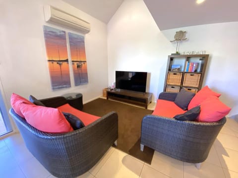 Osprey Holiday Village Unit 103 2 Bedroom Villa in Exmouth