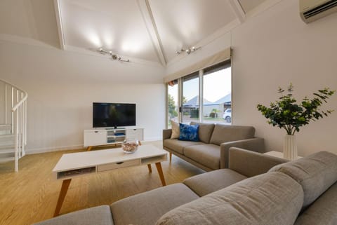 Osprey Holiday Village Unit 106 Chalet in Exmouth
