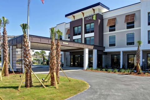 Home2 Suites By Hilton Jekyll Island Hôtel in Camden County