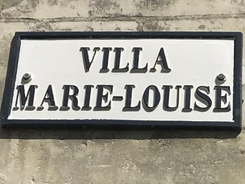 Property logo or sign