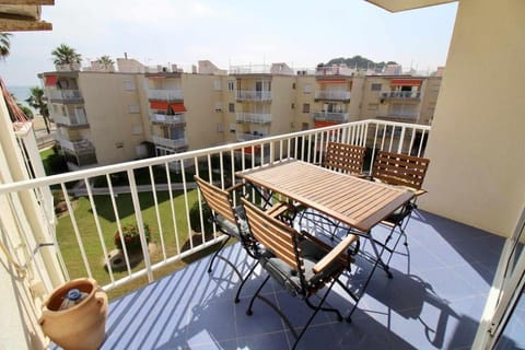 Plage, Cambrils. Locamar Apt Polux Apartment in Cambrils