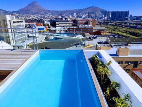 Balcony/Terrace, Pool view