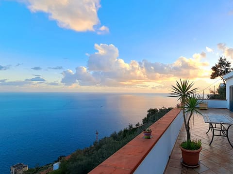 Balcony/Terrace, Sea view, Sunset