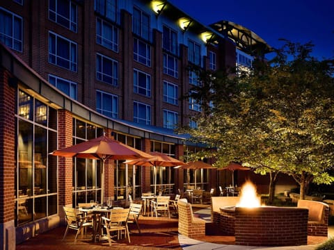 The Chattanoogan Hotel, Curio Collection By Hilton Hotel in Chattanooga