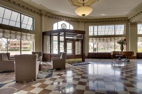 Lobby or reception, On site