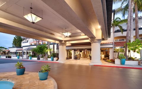 Atrium Hotel Orange County Hotel in Irvine