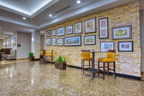 Drury Inn & Suites San Antonio Near La Cantera Hotel in San Antonio