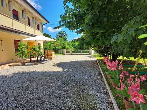 Property building, Inner courtyard view