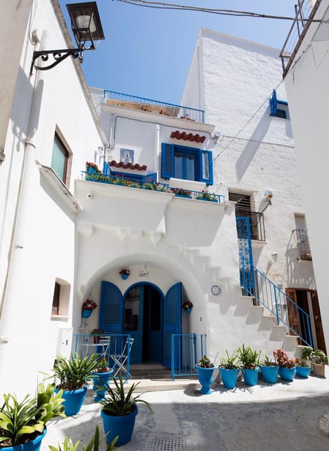 Janela Blue Maison in Otranto