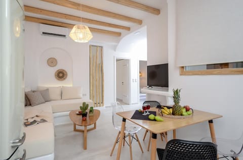 Smirida Suites Condo in Naxos