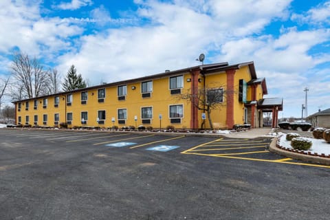 Quality Inn Inn in Adirondack Mountains