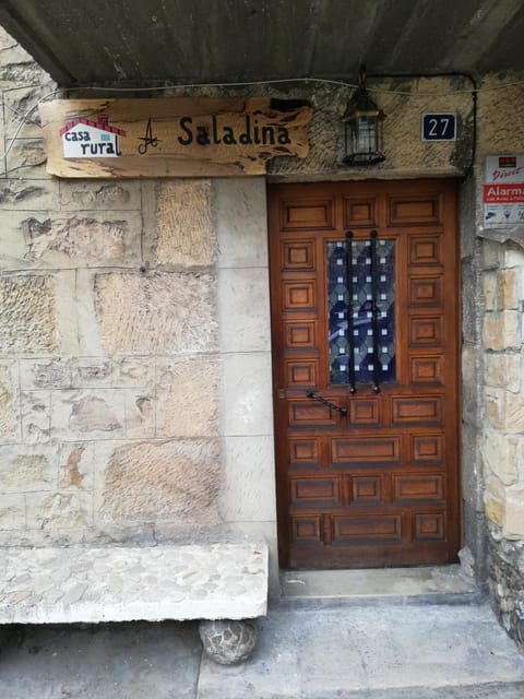 Casa, rural A Saladina House in La Rioja