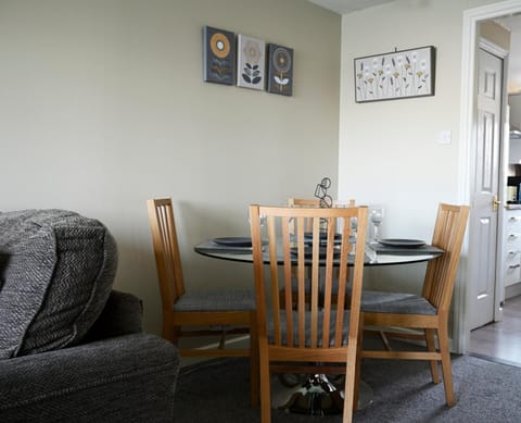 ArcView - SEC Hydro Two Bed Flat With Free parking and Great View Apartment in Glasgow