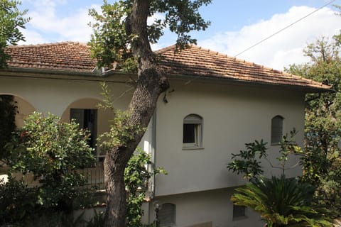 Villa Torre Chalet in Basilicata