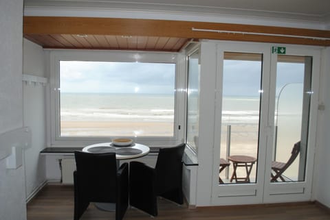 Balcony/Terrace, Dining area, Sea view