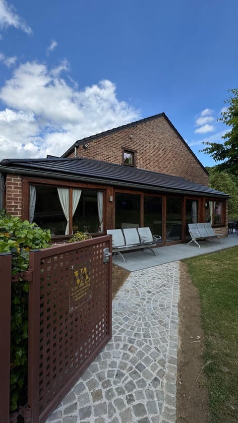 Villa Agni House in Wallonia, Belgium