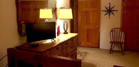 Mickelson Trail Treehouse Suite in the heart of the beautiful Black Hills Vacation rental in Hill City
