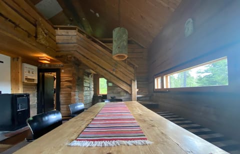 Loma-asunto tunturimaisemassa Nature lodge in Lapland