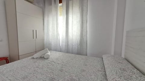 Bed, Photo of the whole room, Bedroom, towels, wardrobe