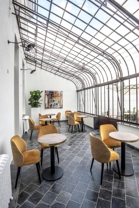 Bed & Breakfast Jezuietenplein 21 Bed and Breakfast in Flanders