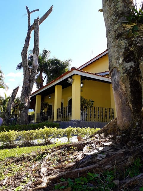 Recanto do Ribeirão House in Pindamonhangaba
