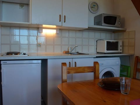 Appartement Saint-Cyprien, 2 pièces, 6 personnes - FR-1-225D-65 Condo in Saint-Cyprien