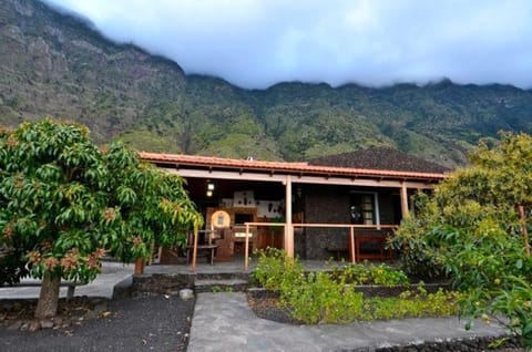 CASA LA GORONA House in El Hierro