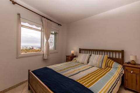 Bed, Photo of the whole room, Bedroom, Sea view