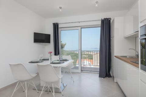 Dining area, Sea view