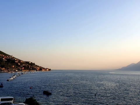 Natural landscape, City view, Lake view, Sunset