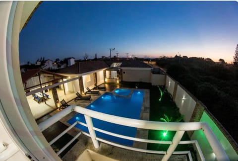 Balcony/Terrace, Pool view, Swimming pool