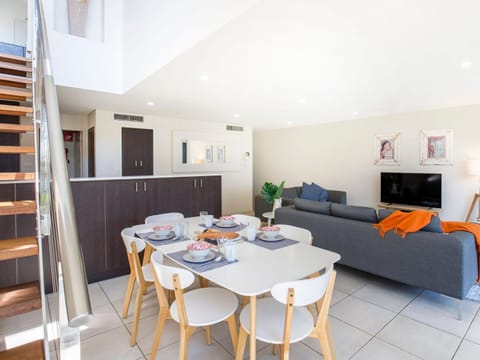 Bay Breeze by Jervis Bay Rentals Condo in Huskisson