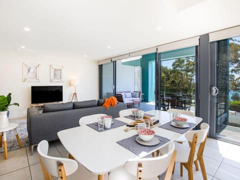 Bay Breeze by Jervis Bay Rentals Condo in Huskisson