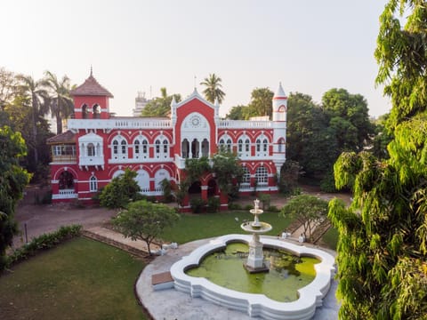 Madhav Bagh - Royal Heritage Stay Alojamiento y desayuno in Vadodara