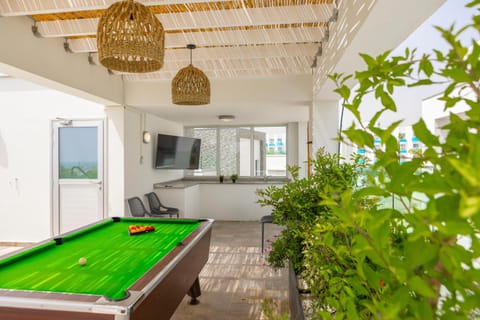 Billiard, Billiard, Game Room, TV and multimedia, Evening entertainment