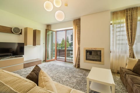 Family Apartment in Silver Mountain Resort Appartamento in Brasov