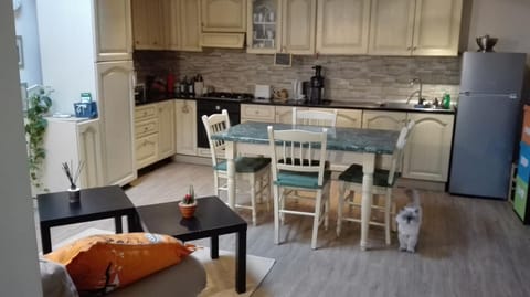 UN TETTO NEL CIELO Apartment in Lazio