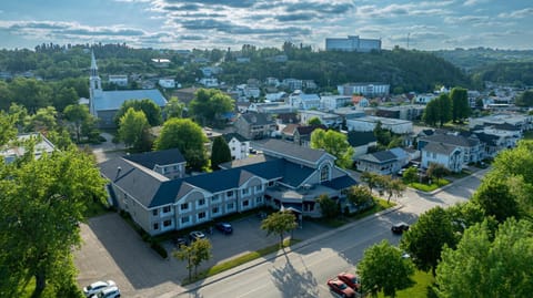 Auberge des 21 Inn in Saguenay