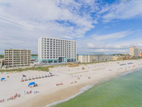 Hampton Inn & Suites Panama City Beach-Beachfront Hotel in Panama City Beach