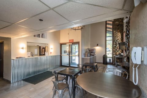 Lobby or reception, Continental breakfast