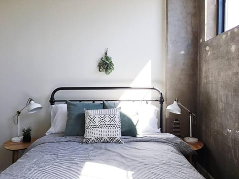 City Loft w/ View of Gay St Apartment in Knoxville