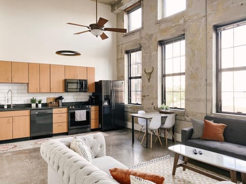 Modern Loft w/ View Condo in Knoxville